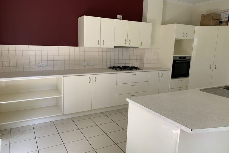 Photo of property in 1 Trimaran Drive, Gulf Harbour, Whangaparaoa, 0930