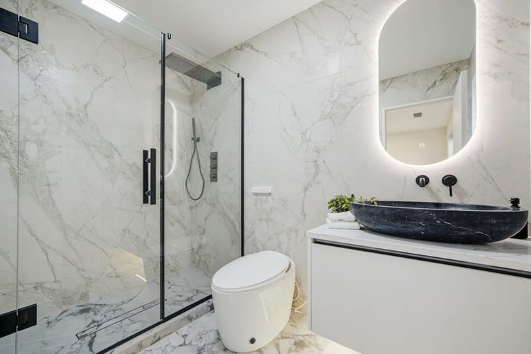 Photo of property in 28 Streamview Way, Long Bay, 0792