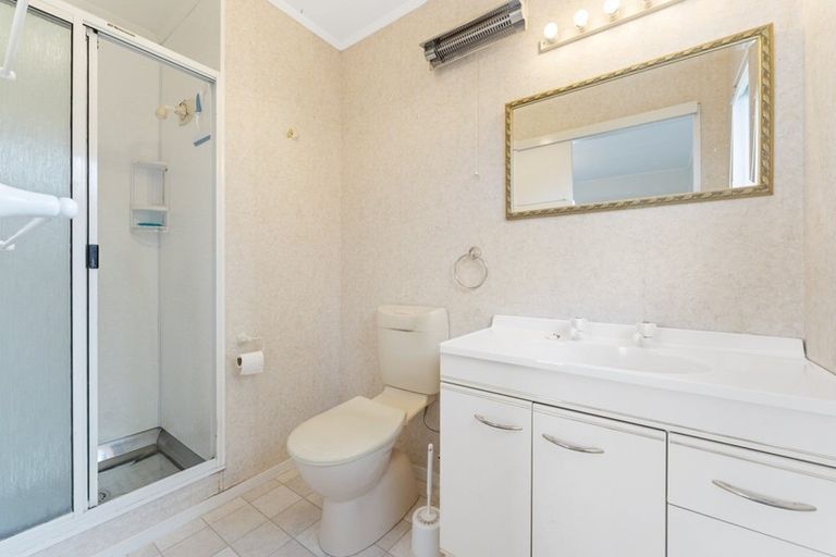 Photo of property in 336 Featherston Street, Palmerston North, 4414