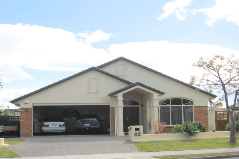 Photo of property in 82 Tuihana Drive, Papamoa Beach, Papamoa, 3118