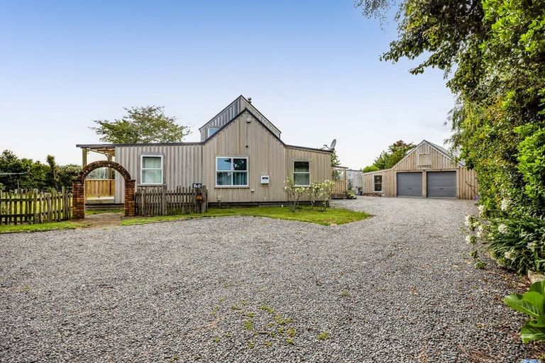Photo of property in 5 Wynyard Street, Normanby, Hawera, 4614