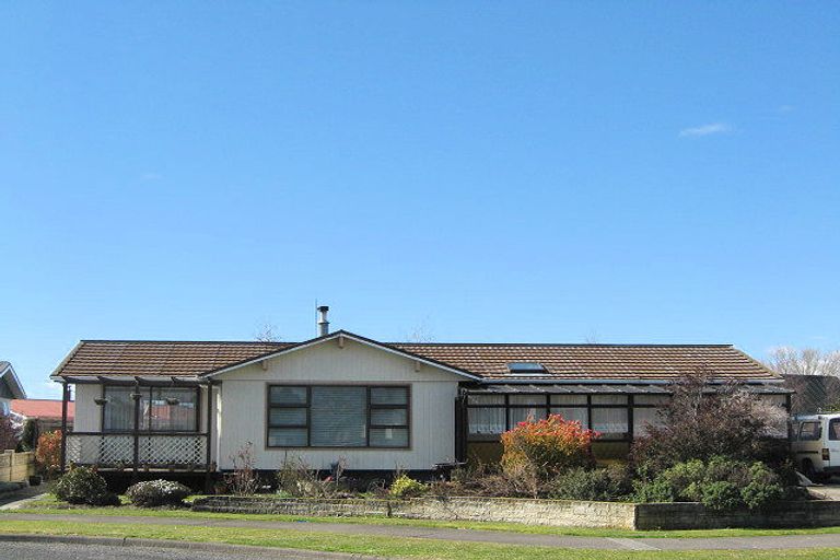 Photo of property in 9 Willow Grove, Waipukurau, 4200
