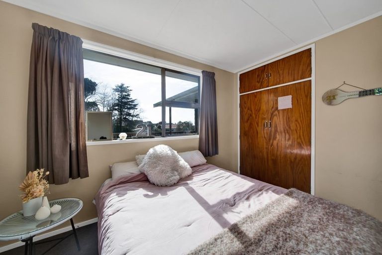 Photo of property in 9 Elgin Grove, Merrilands, New Plymouth, 4312