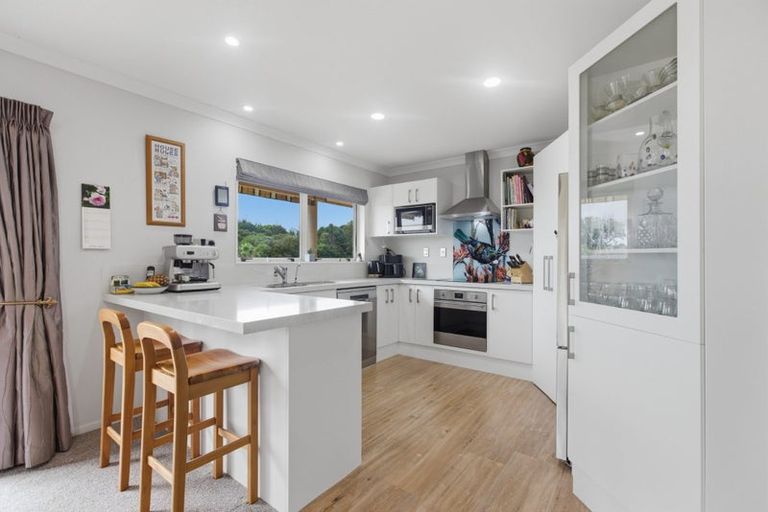 Photo of property in 94 Osprey Drive, Welcome Bay, Tauranga, 3112