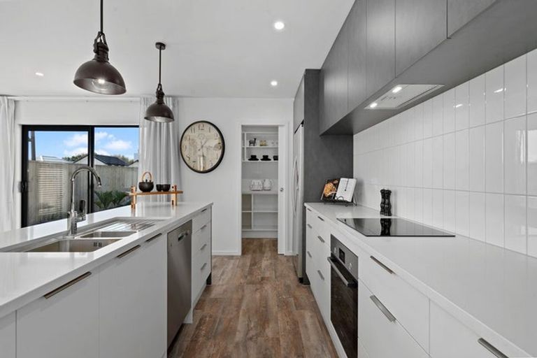 Photo of property in 255 Parklands Avenue, Bell Block, New Plymouth, 4312