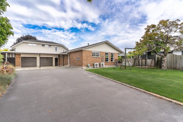 Photo of property in 22 Hamilton Avenue, Winton, 9720