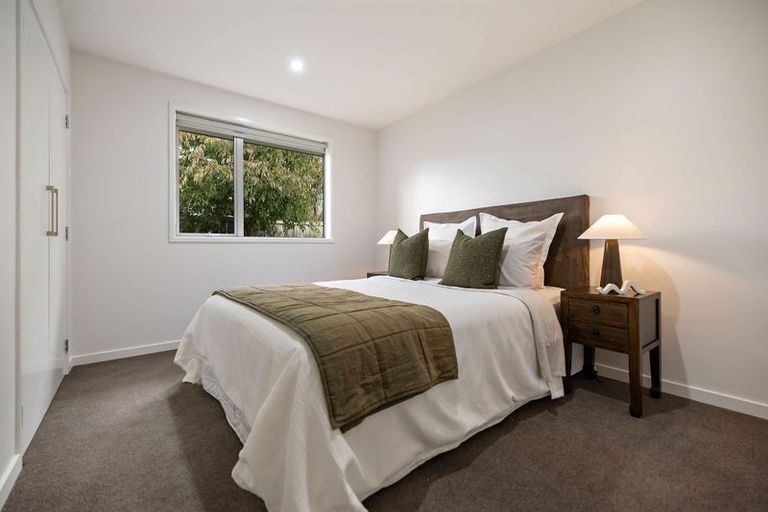 Photo of property in 42 Sylvan Street, Lake Hayes, Queenstown, 9304