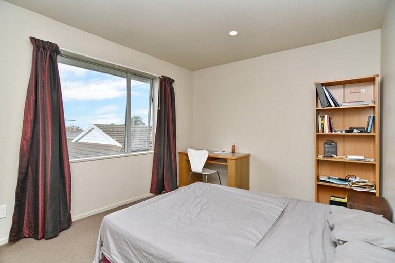 Photo of property in 76b Packe Street, Edgeware, Christchurch, 8013