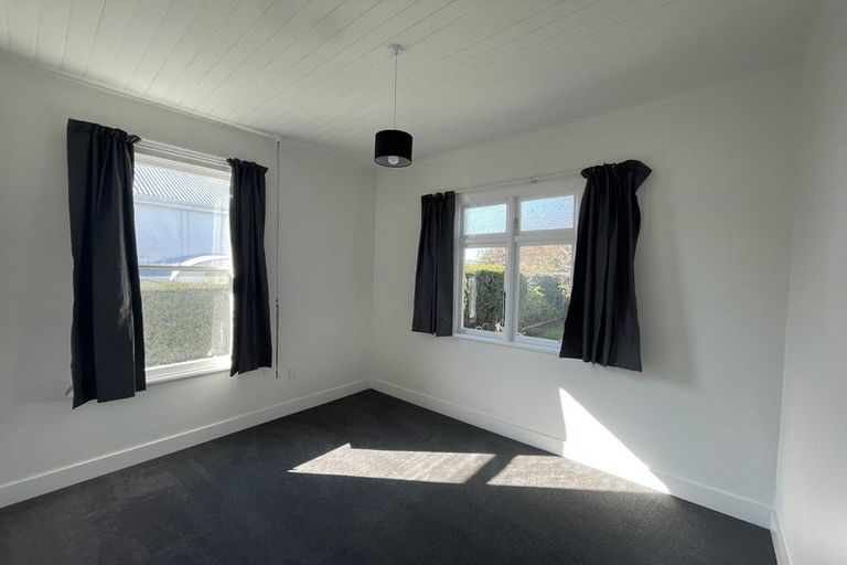 Photo of property in 91 Oxford Street, South Dunedin, Dunedin, 9012
