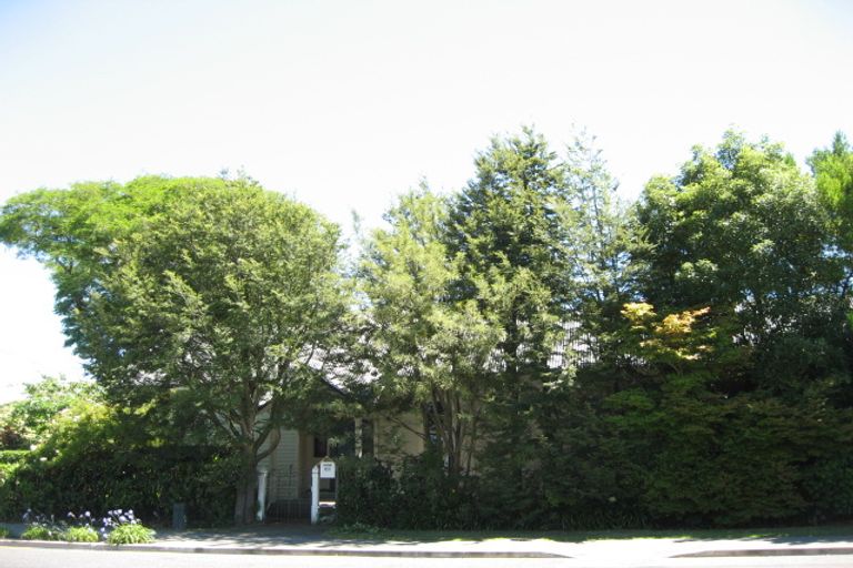 Photo of property in 37 Merivale Lane, Merivale, Christchurch, 8014