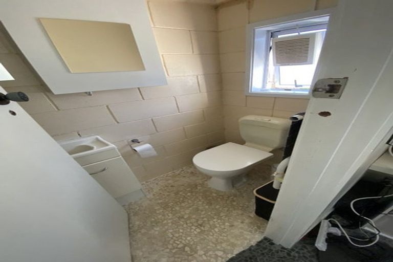 Photo of property in 111 Hinewa Road, Otumoetai, Tauranga, 3110