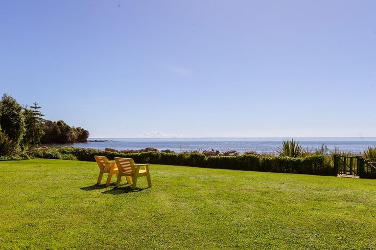 Photo of property in 34 Battery Road, Patons Rock, Takaka, 7182
