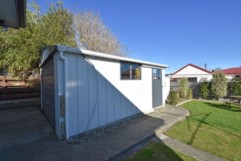 Photo of property in 184 Stobo Street, Grasmere, Invercargill, 9810
