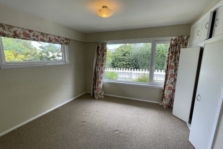 Photo of property in 38b Avonhead Road, Avonhead, Christchurch, 8042