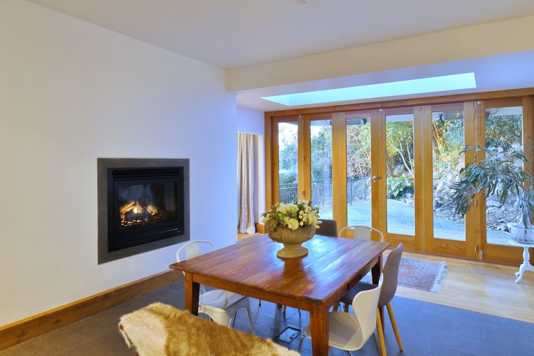 Photo of property in 103 Hackthorne Road, Cashmere, Christchurch, 8022