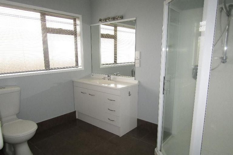 Photo of property in 45 Puriri Street, Hilltop, Taupo, 3330