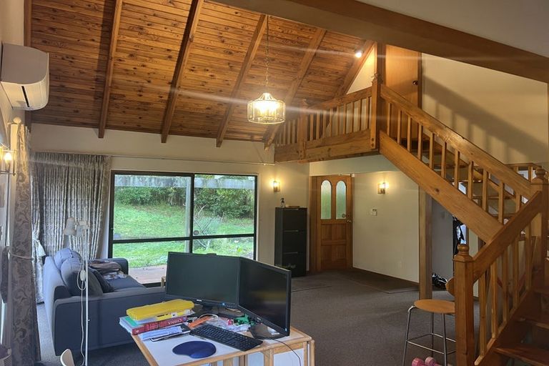 Photo of property in 30 Wells Road, Bucklands Beach, Auckland, 2012