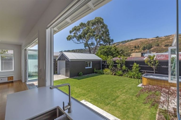 Photo of property in 9 Van Asch Street, Sumner, Christchurch, 8081