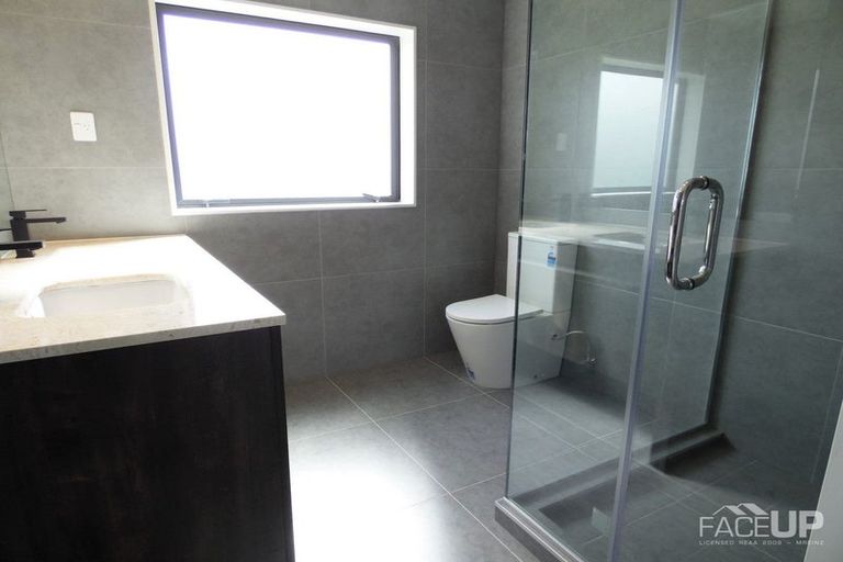 Photo of property in 14 Habitat Place, Hobsonville, Auckland, 0616