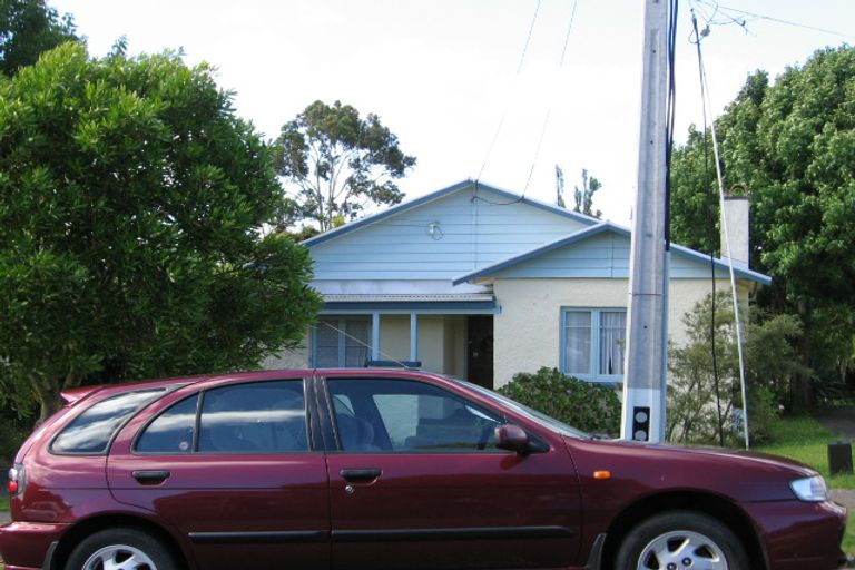 Photo of property in 14a Ahiriri Avenue, Avondale, Auckland, 0600