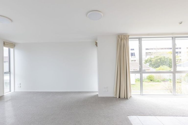 Photo of property in 8a Rotherham Street, Riccarton, Christchurch, 8041