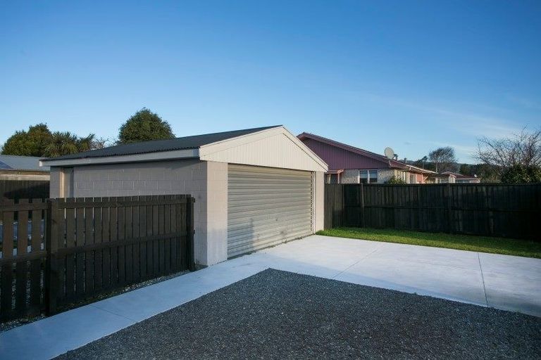 Photo of property in 31 Maces Road, Bromley, Christchurch, 8062