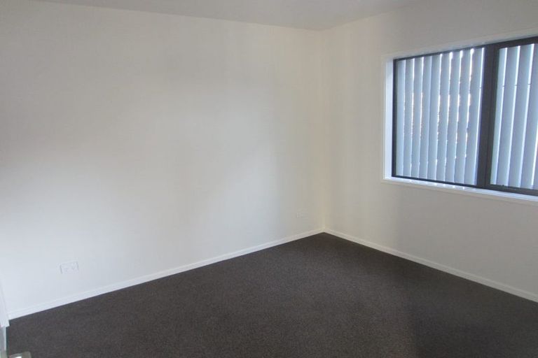 Photo of property in 3/232 Main Road, Tawa, Wellington, 5028