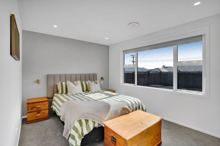 Photo of property in 3 Smith Road, Merrilands, New Plymouth, 4312