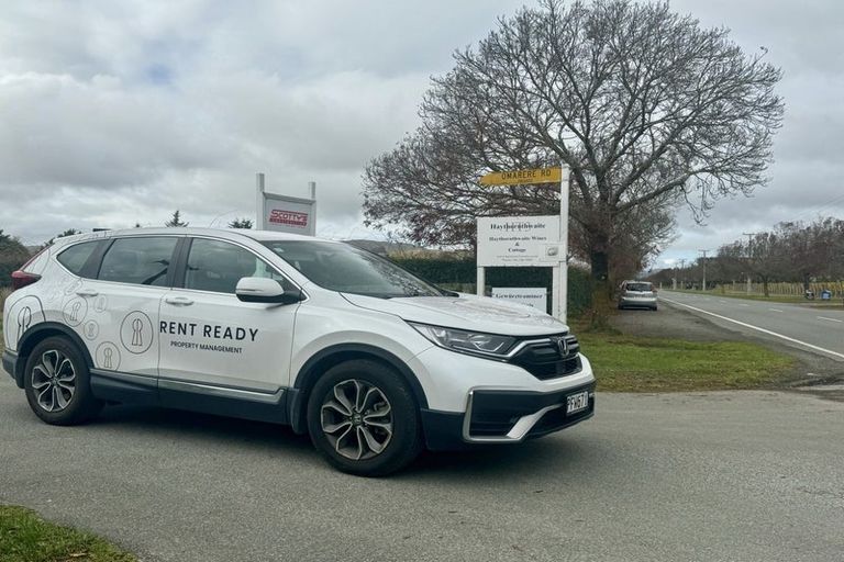 Photo of property in Vynfields, 22 Omarere Road, Martinborough, 5711