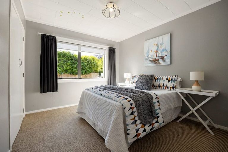 Photo of property in 45 Byron Street, Leamington, Cambridge, 3432