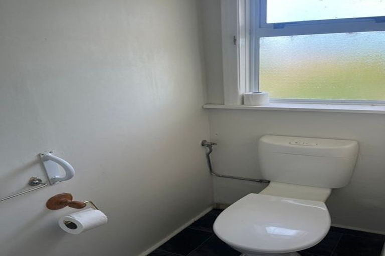 Photo of property in 158 Winchester Street, Levin, 5510