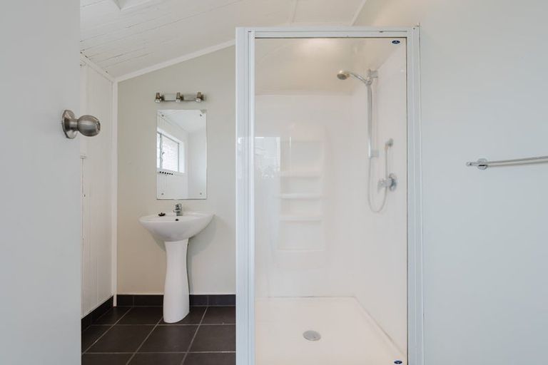 Photo of property in 33 Edinburgh Road, Hillcrest, Hamilton, 3216