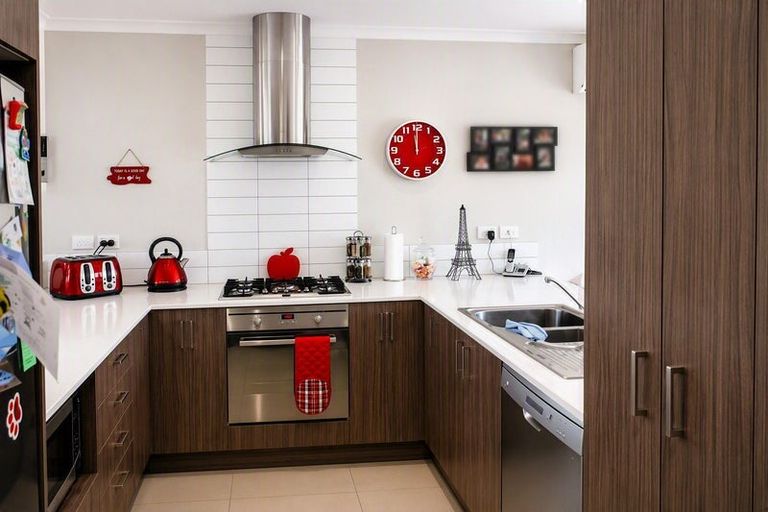 Photo of property in 13 Mohua Avenue, Takanini, 2112