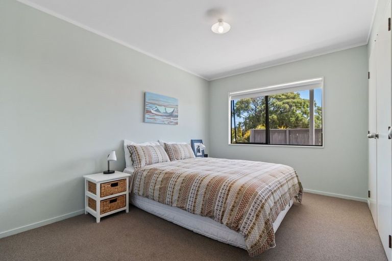 Photo of property in 9 Coronation Row, Pauanui, Hikuai, 3579