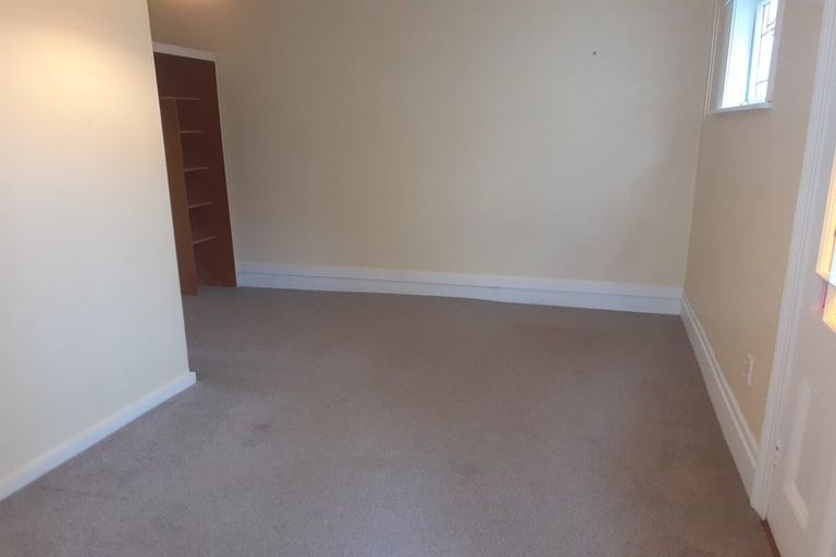 Photo of property in 36 Macdonald Crescent, Te Aro, Wellington, 6011