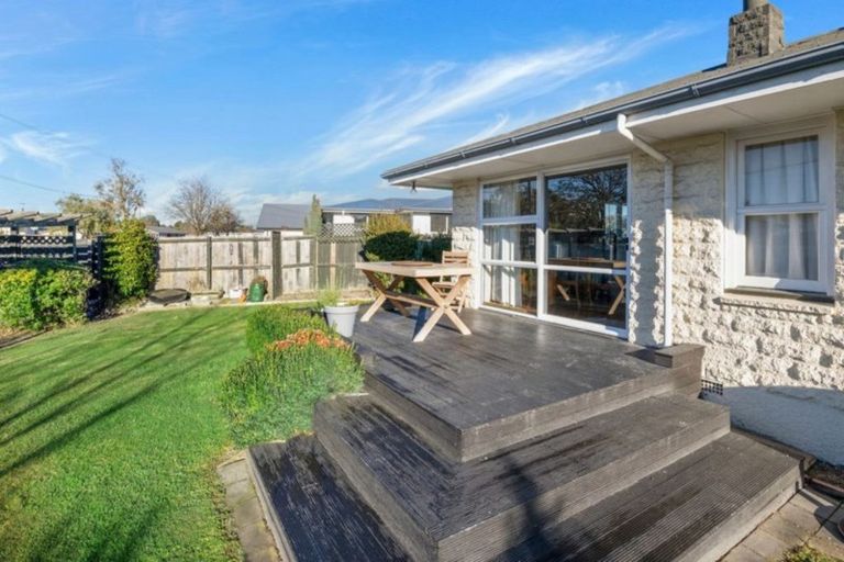 Photo of property in 9 Stretton Street, Bishopdale, Christchurch, 8053