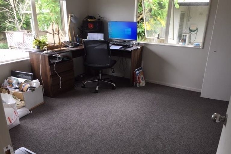 Photo of property in 5 Tern Place, Unsworth Heights, Auckland, 0632