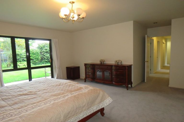 Photo of property in 4 Parkham Drive, Burnside, Christchurch, 8053