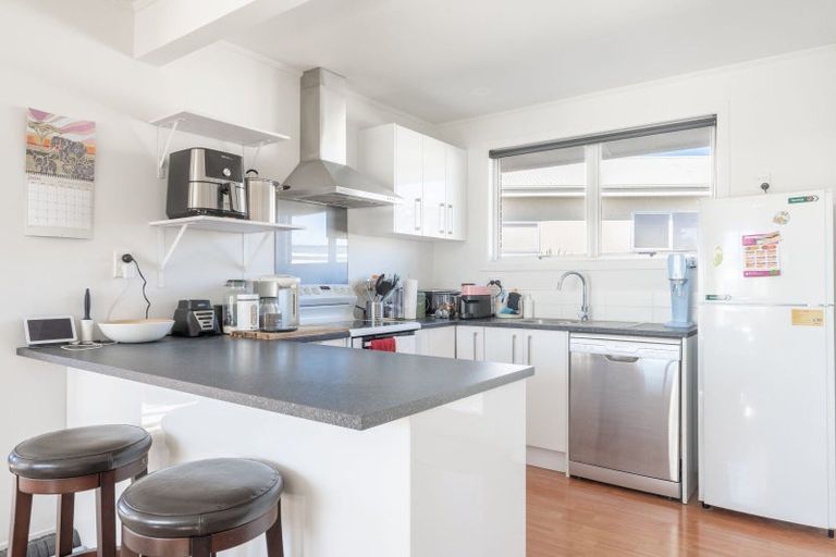 Photo of property in 8a Lodge Avenue, Mount Maunganui, 3116