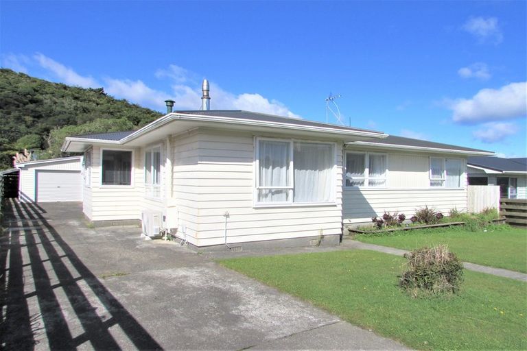 Photo of property in 176 Major Drive, Kelson, Lower Hutt, 5010