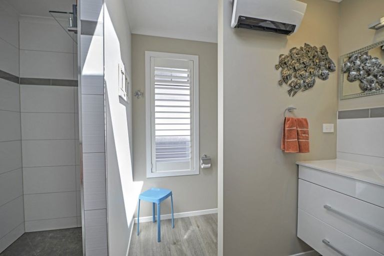 Photo of property in 14 Howard Street, Carterton, 5713