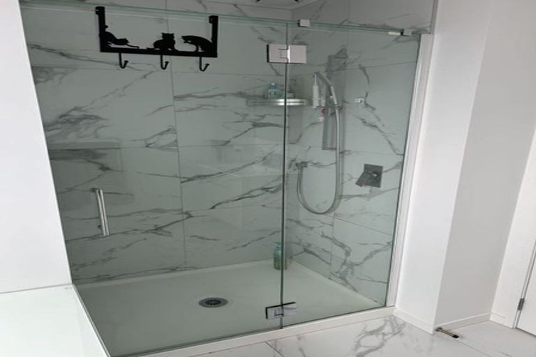 Photo of property in 5/21 Karamu Street, Te Atatu Peninsula, Auckland, 0610