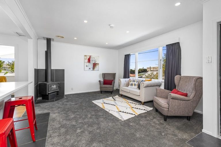 Photo of property in 202 Archers Road, Glenfield, Auckland, 0629