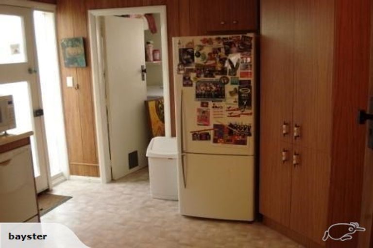 Photo of property in 28 Melbourne Road, Island Bay, Wellington, 6023