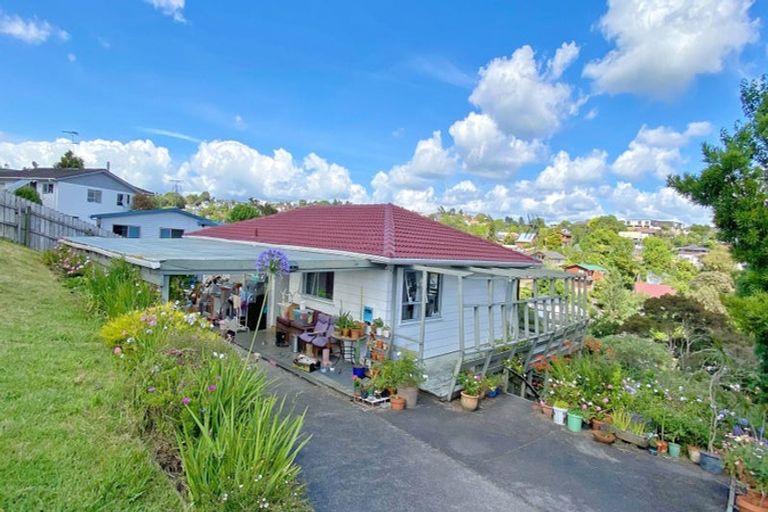 Photo of property in 22 Squirrel Lane, Browns Bay, Auckland, 0630