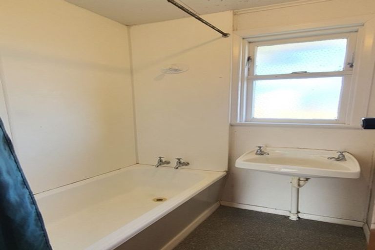 Photo of property in 16 Thornhill Street, Rockdale, Invercargill, 9812