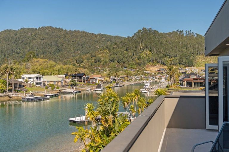 Photo of property in 619 Waterways Parade, Pauanui, Hikuai, 3579