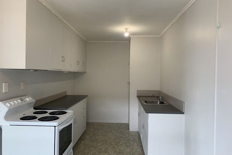Photo of property in 7a Parker Avenue, New Lynn, Auckland, 0600