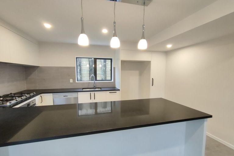 Photo of property in 31 Korihi Drive, Swanson, Auckland, 0614