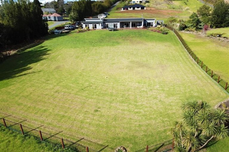 Photo of property in 22 The Ridge, Kerikeri, 0230